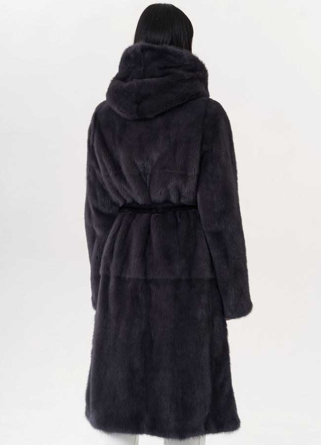 Шуба из норки с капюшоном модель № 26695 в кредит