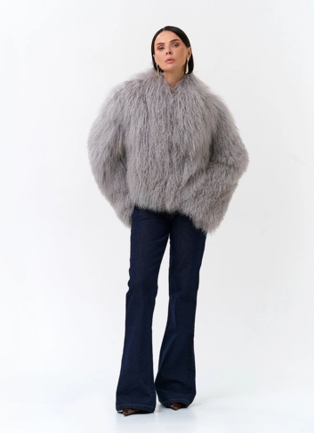 Короткая шуба из ламы