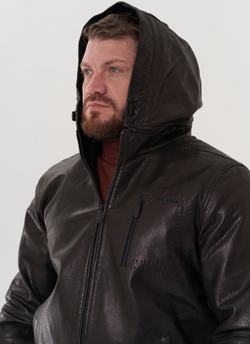 Куртка черного цвета из натуральной кожи