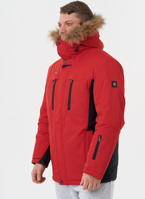 Яркая куртка с капюшоном из меха енота